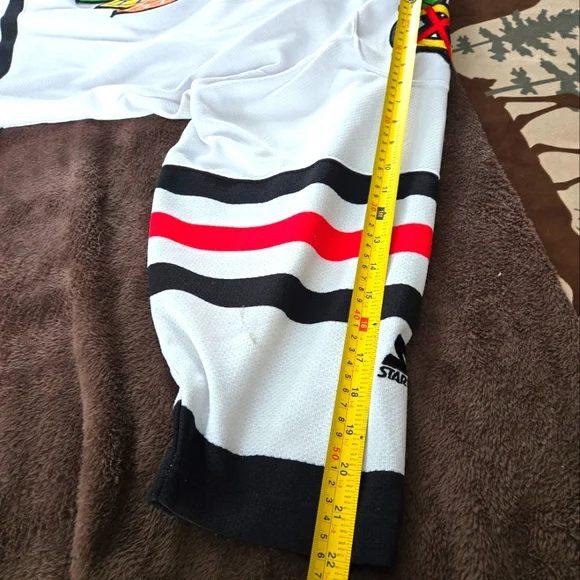 Starter Blackhawks jersey - Picture 14 of 14